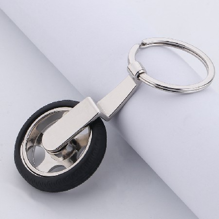 Creative rotary tire keychain, car keychain, 4S store, automotive business pendant, gift logo processing