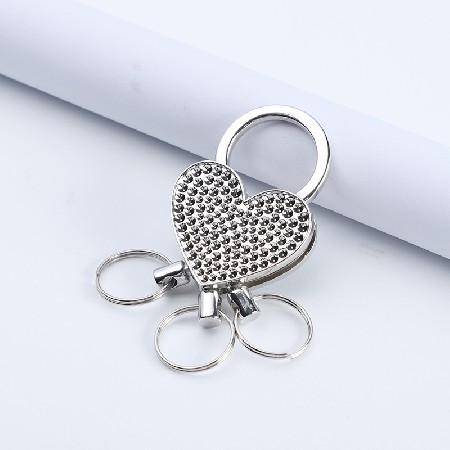 Creative three ring, five ring, multi ring keychain, circular hanging ring keychain, practical and personalized keychain