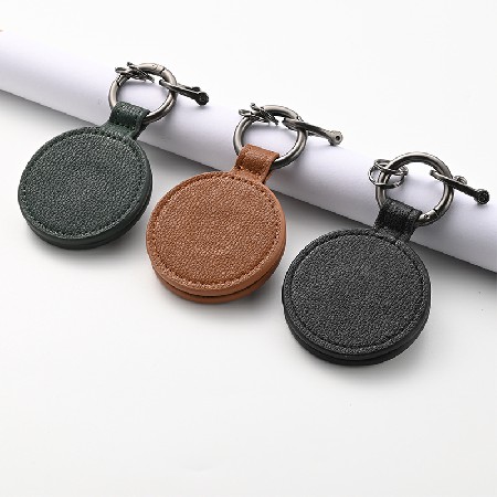 Wholesale of circular PU leather magnetic hat clips by manufacturers, portable and caring leather hanging clip, sun storage hat clip